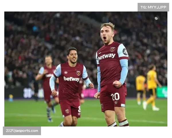 战术复盘：阿斯顿维拉如何通过高位逼抢限制曼联的进攻组织